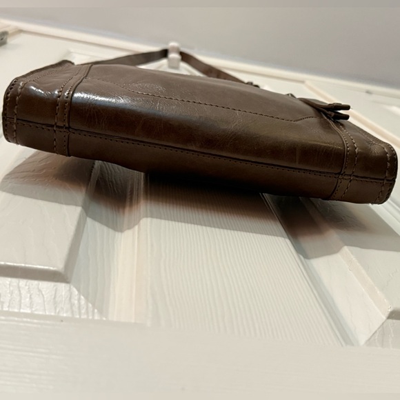 Frye Melissa Zip Crossbody Bag in Brown Leather - Picture 5 of 12